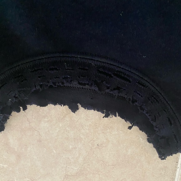 LF Carmar Fringe Crop Sweatshirt - Picture 3 of 5